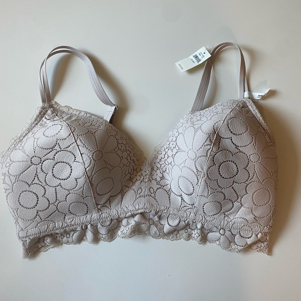 Aerie Lace Floral wireless Bra in Cream NWT